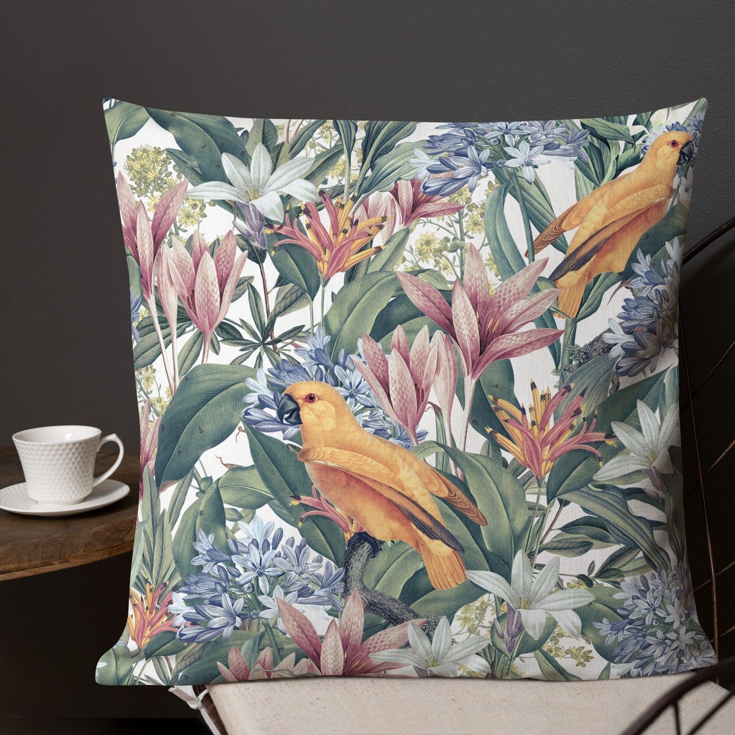 Premium Pillow-Yellow Parrots - Elementologie