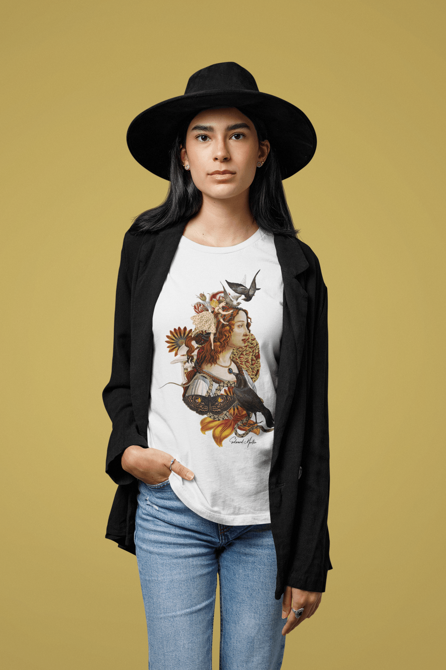 Women's Ultra T-Shirt- Botticelli Collage - Elementologie